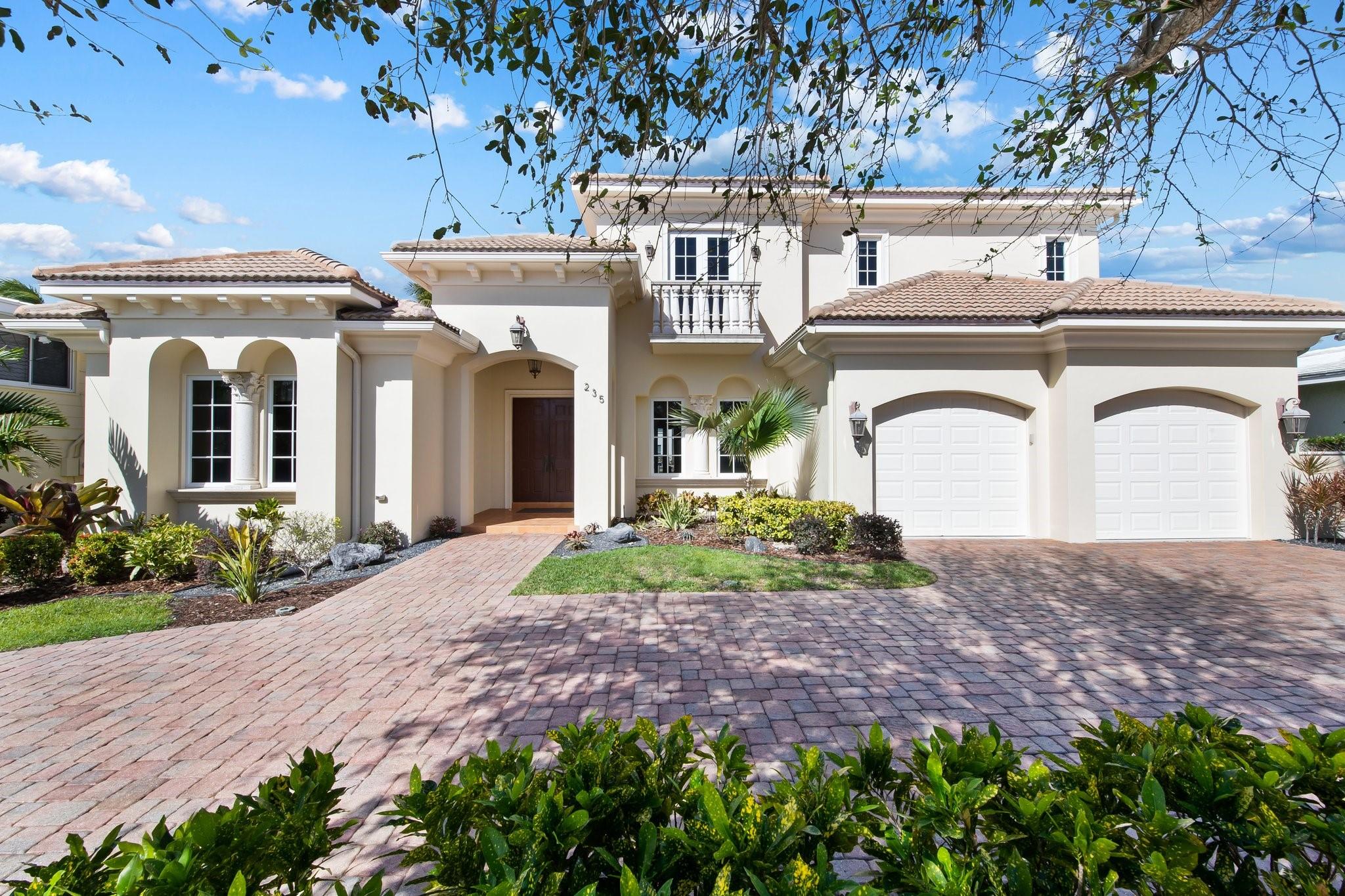 LAUDERDALE SURF & YACHT - Residential