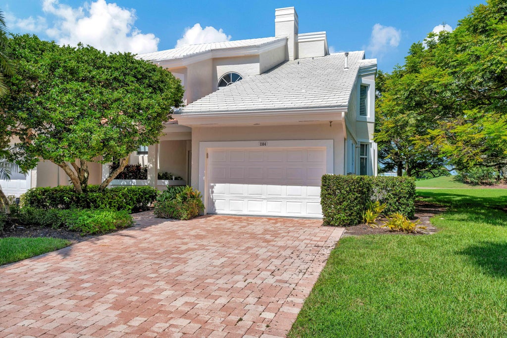 Photo of 1104 Captains Way, Jupiter, FL 33477 (MLS # R11014172)