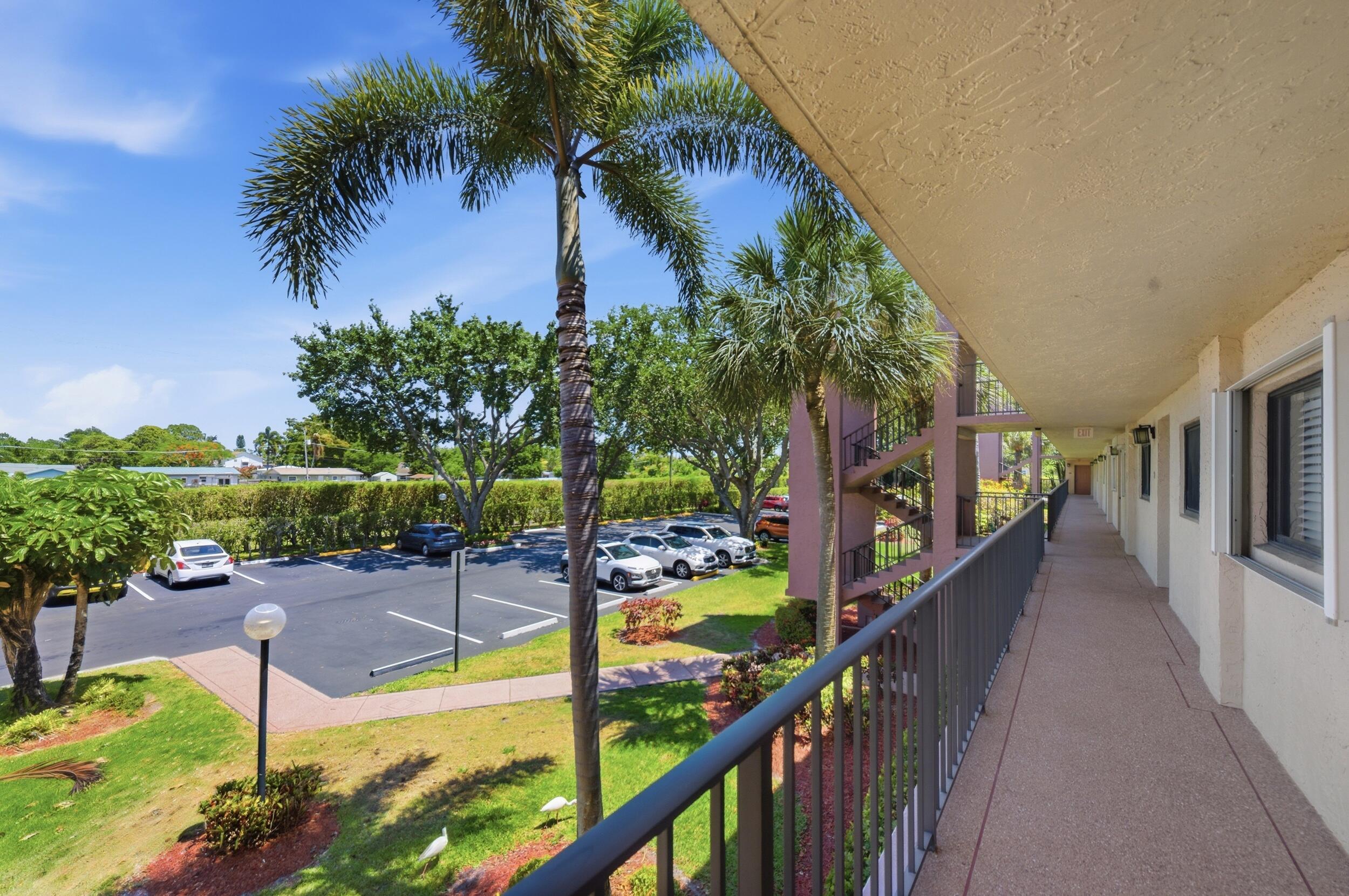 LAKES OF DELRAY - Residential