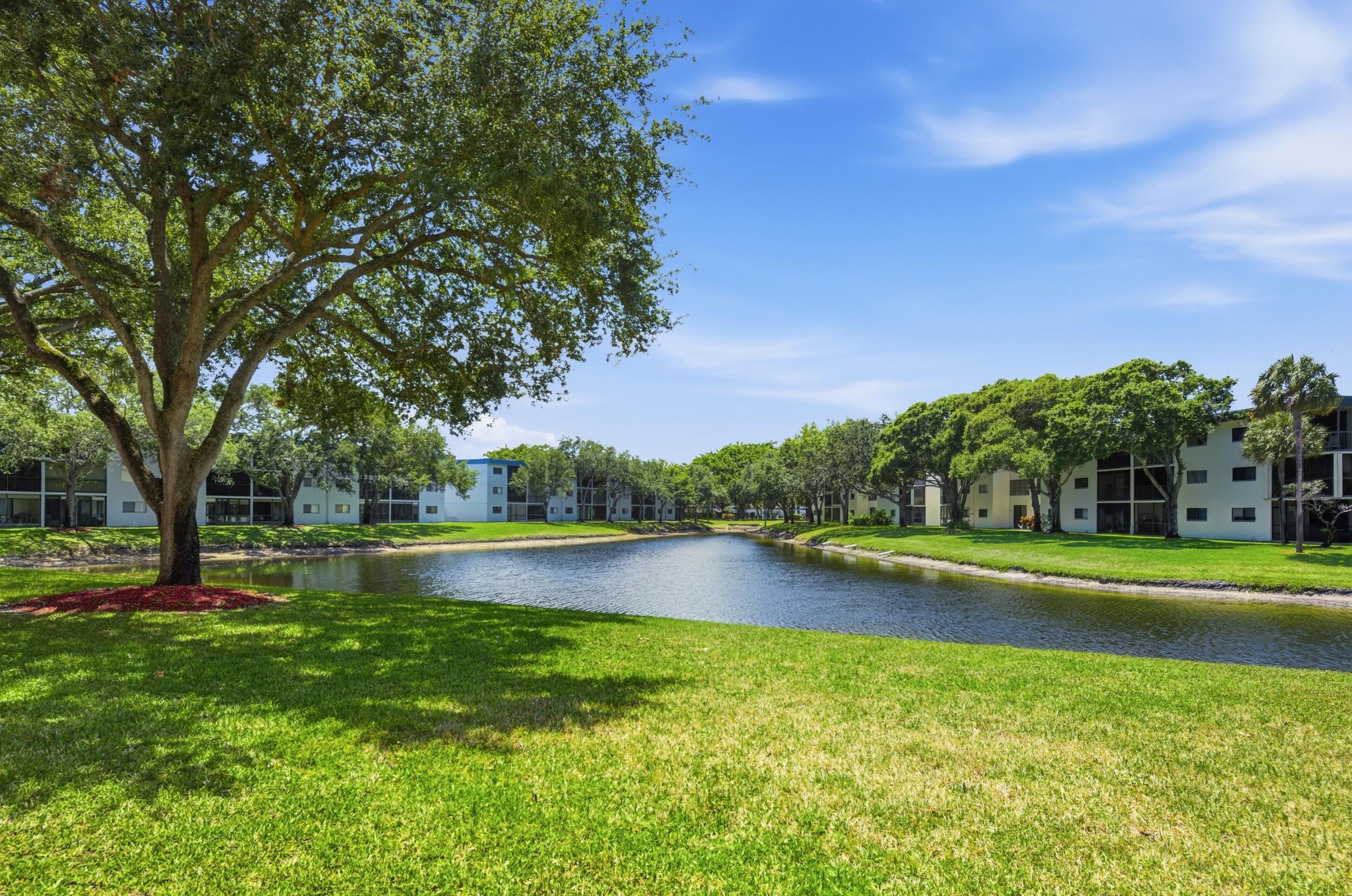 LAKES OF DELRAY - Residential