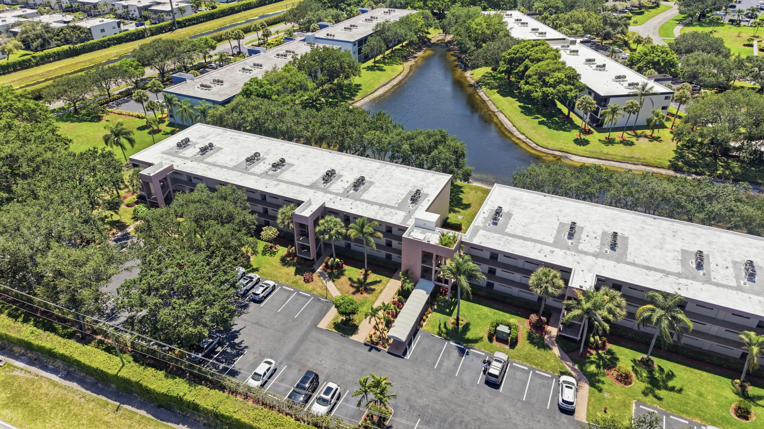 LAKES OF DELRAY - Residential