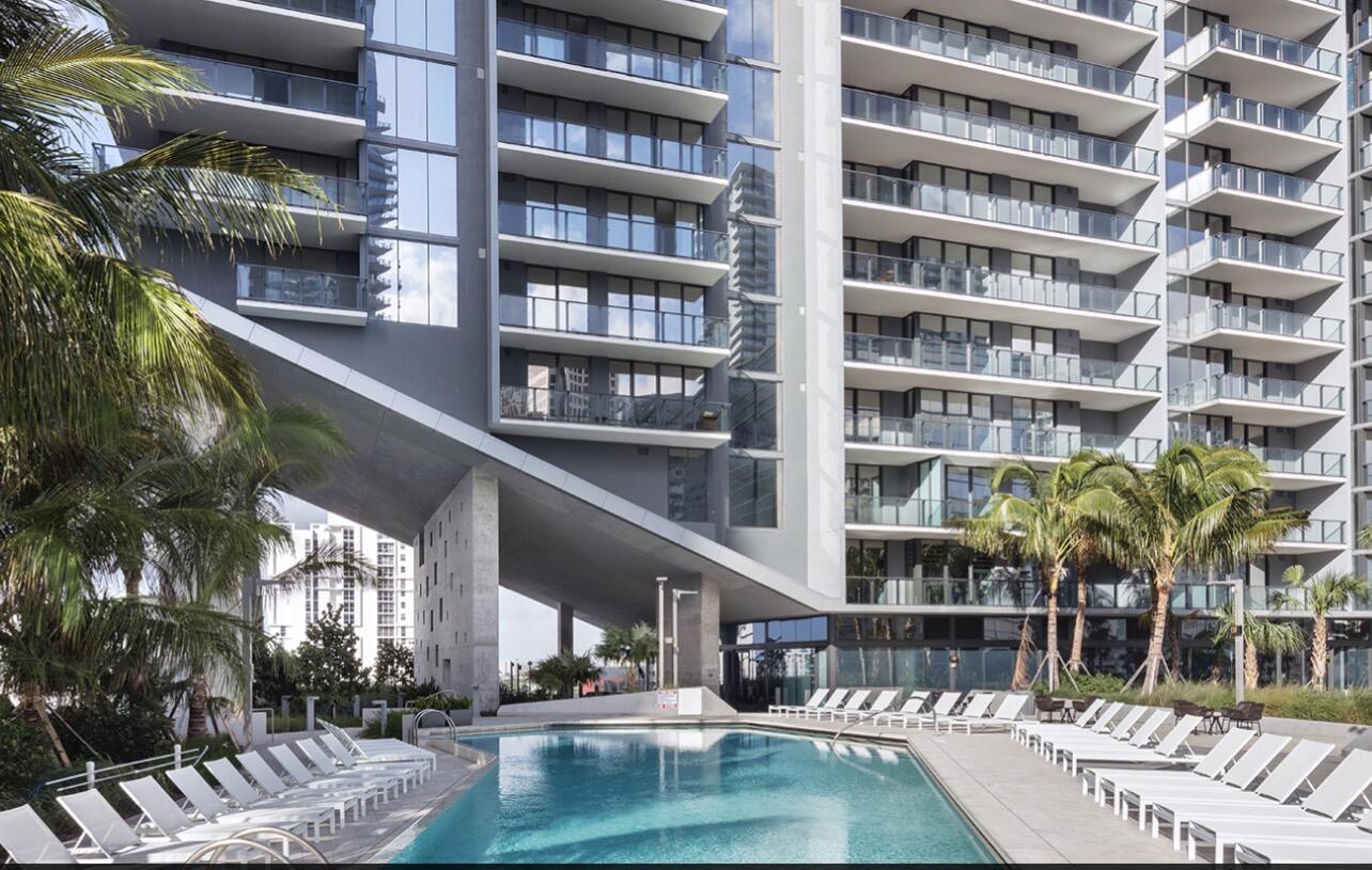RISE CONDO - Residential Lease
