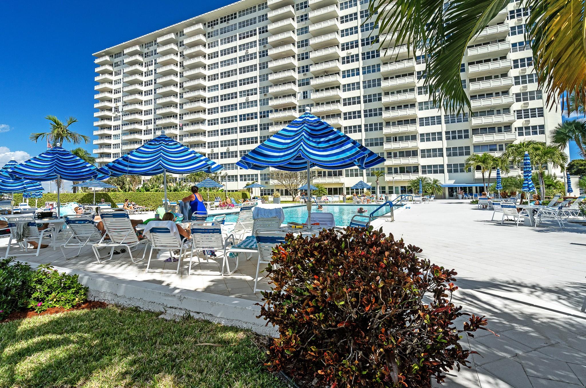 Coral Ridge Towers North - Residential