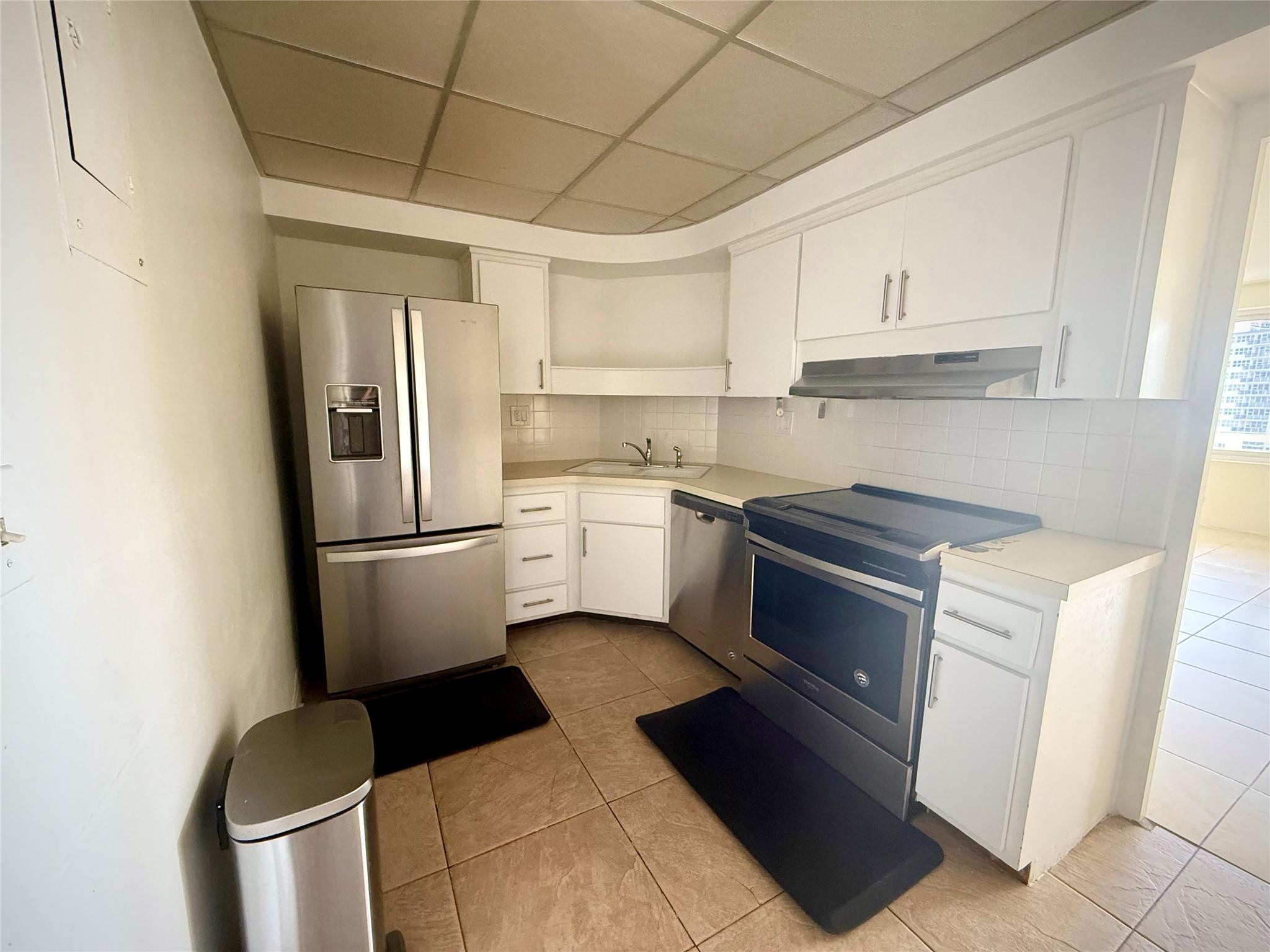 Coral Ridge Towers North - Residential