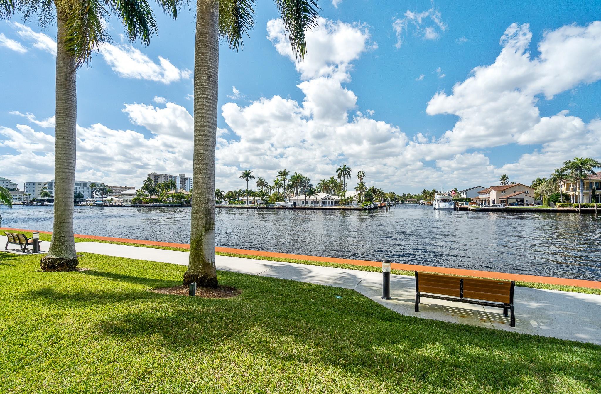 Coral Ridge Towers North - Residential