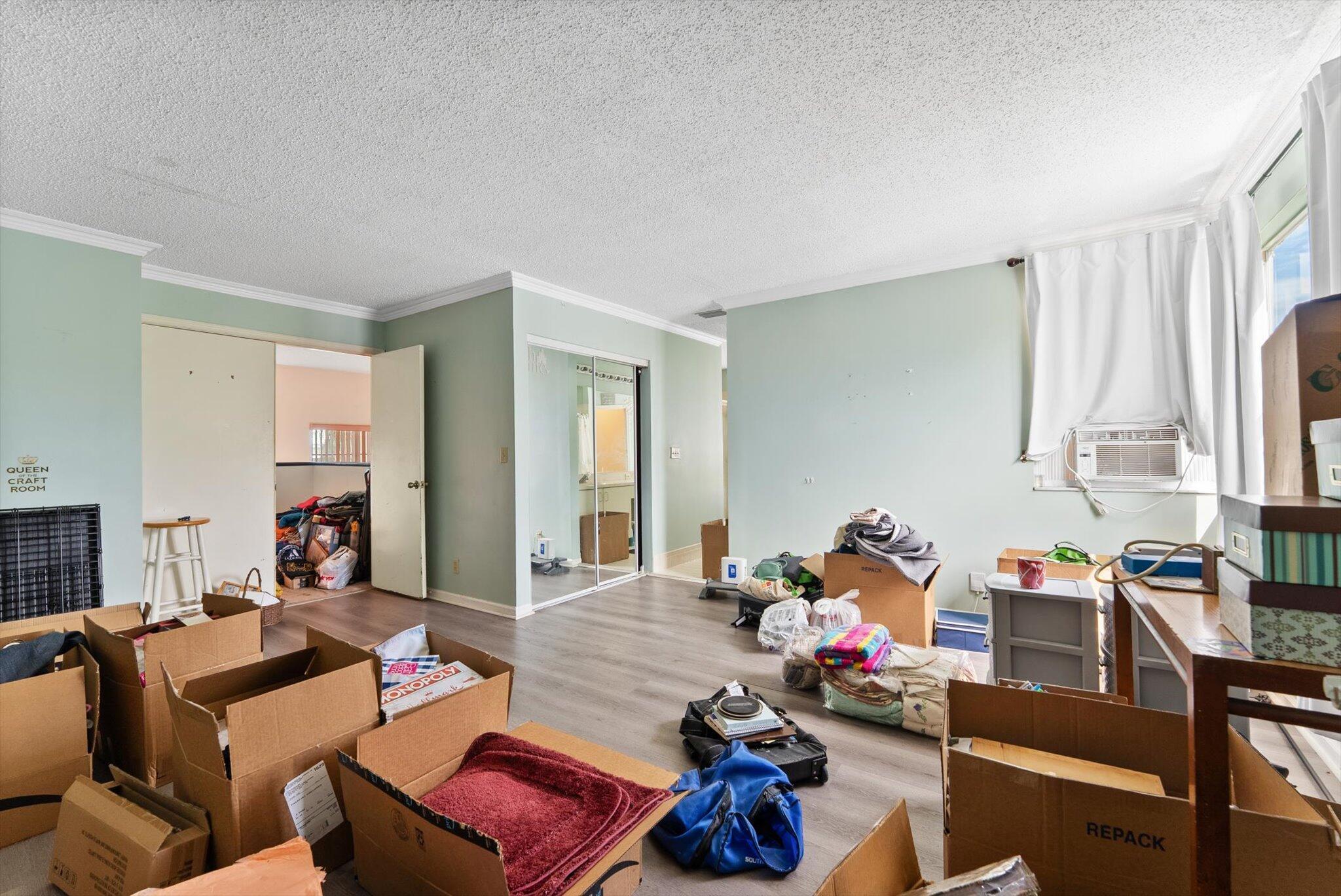 LANDINGS - Residential
