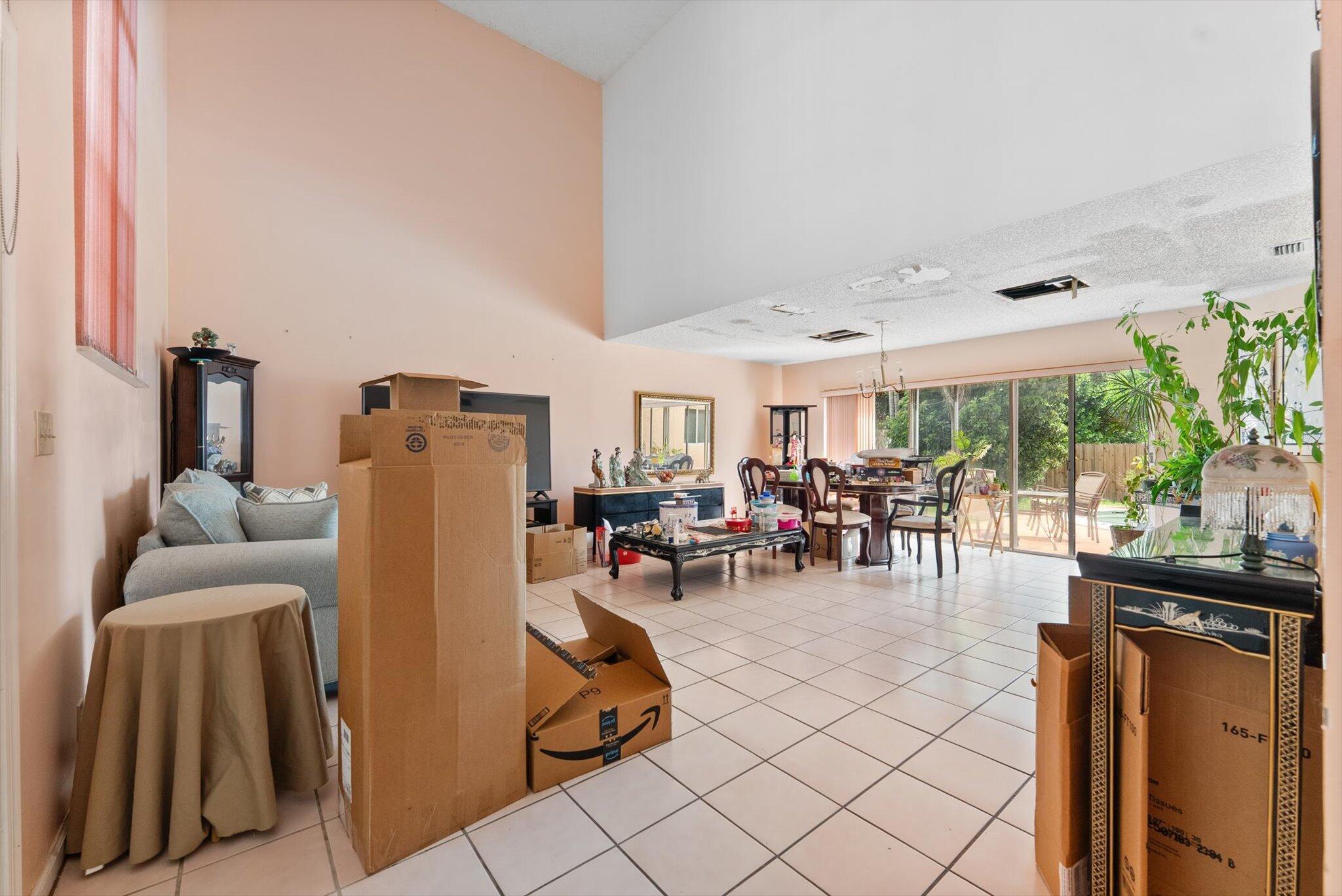 LANDINGS - Residential