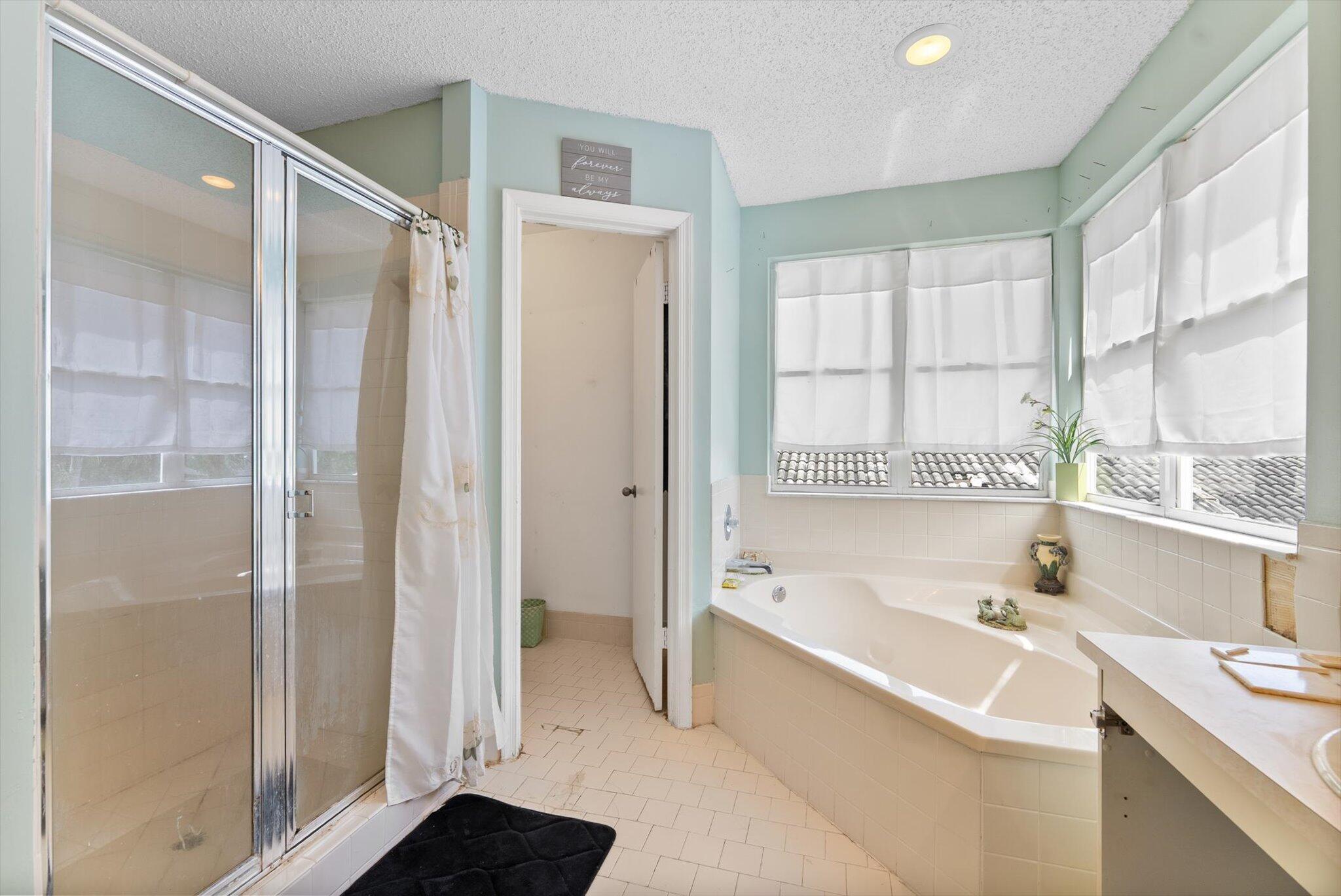 LANDINGS - Residential