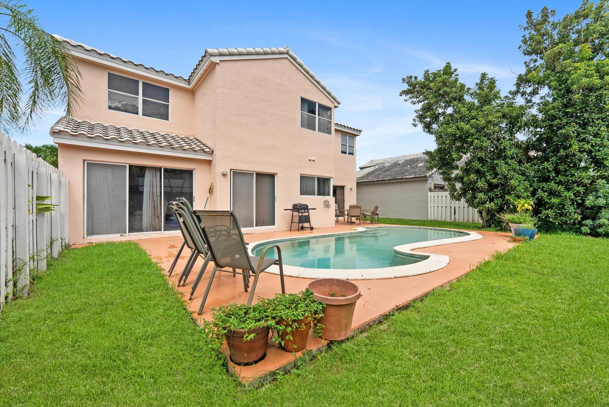LANDINGS - Residential