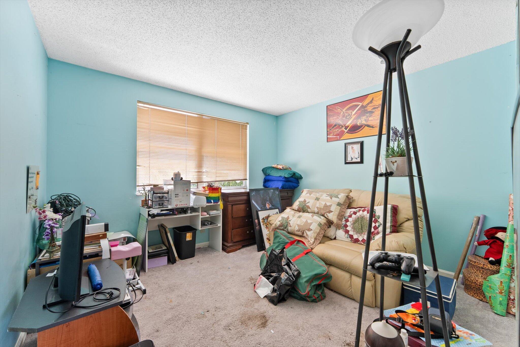 LANDINGS - Residential