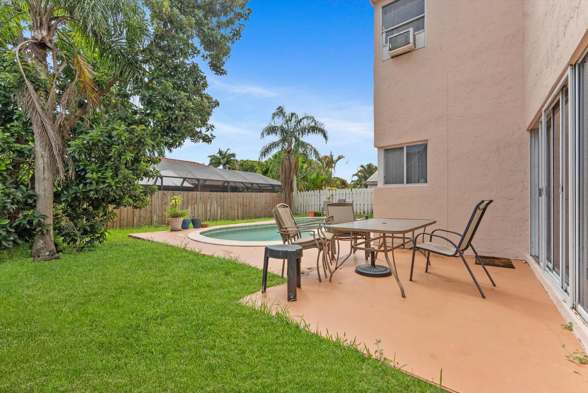 LANDINGS - Residential