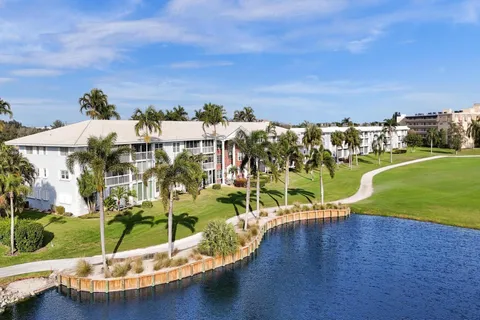 169 Atlantis Boulevard Unit 103, Atlantis, FL MLS: R11059711