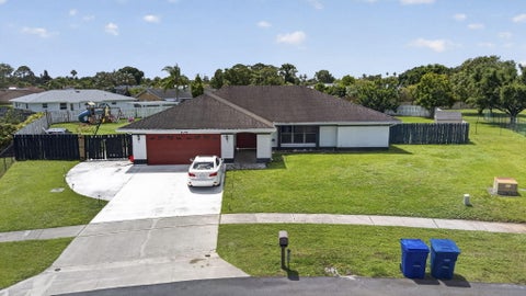 Tiny photo for 106 Segovia Court, Royal Palm Beach, FL 33411 (MLS # B26033994)