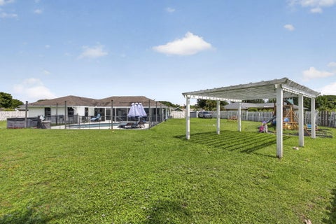 Tiny photo for 106 Segovia Court, Royal Palm Beach, FL 33411 (MLS # B26033994)