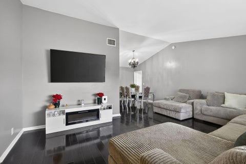 Tiny photo for 106 Segovia Court, Royal Palm Beach, FL 33411 (MLS # B26033994)