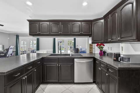 Tiny photo for 106 Segovia Court, Royal Palm Beach, FL 33411 (MLS # B26033994)