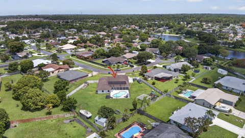 Tiny photo for 106 Segovia Court, Royal Palm Beach, FL 33411 (MLS # B26033994)
