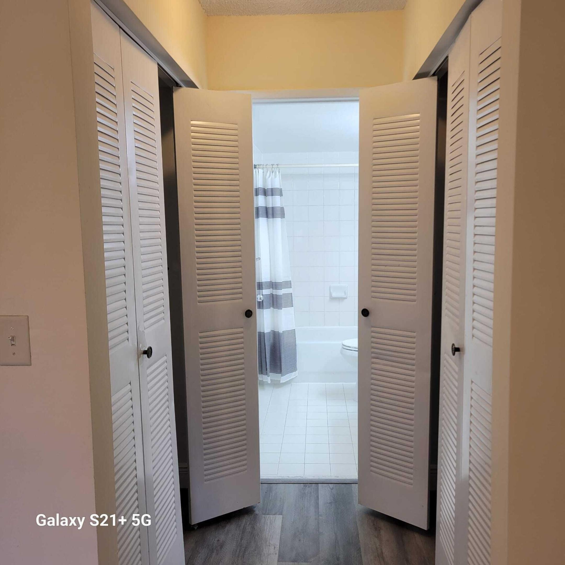 ST ANDREWS AT BOYNTON BEACH CONDO - Residential Lease