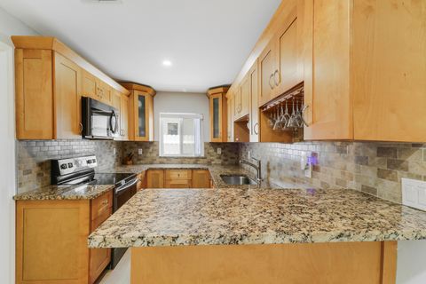 Tiny photo for 2488 Pineway Drive, West Palm Beach, FL 33415 (MLS # B26054093)
