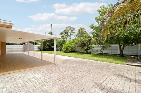 Tiny photo for 2488 Pineway Drive, West Palm Beach, FL 33415 (MLS # B26054093)