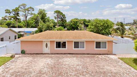 Tiny photo for 2488 Pineway Drive, West Palm Beach, FL 33415 (MLS # B26054093)