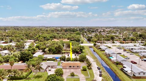 Tiny photo for 2488 Pineway Drive, West Palm Beach, FL 33415 (MLS # B26054093)