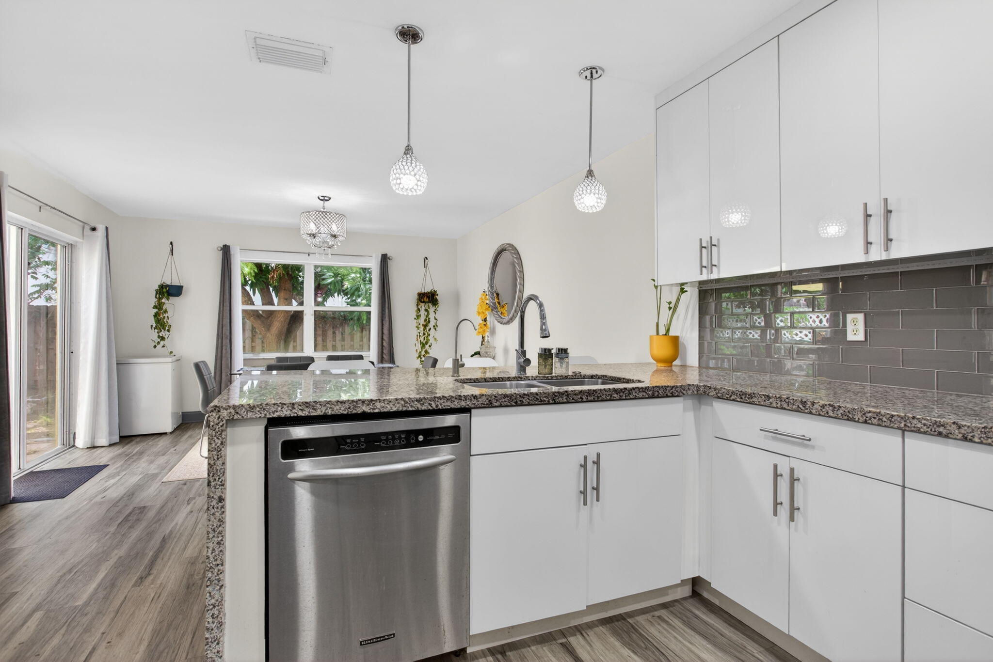 CRYSTAL VIEW TOWNHOMES PLAT - Residential