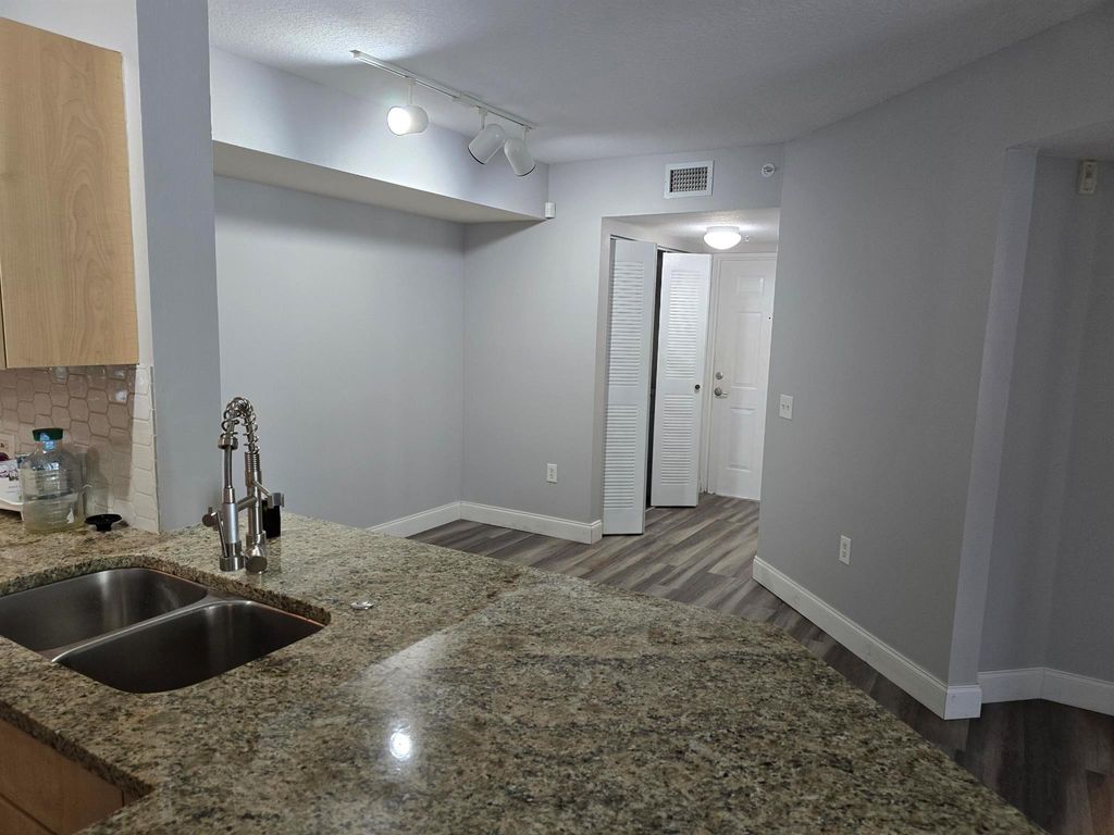 Photo of 701 Villa Circle, Boynton Beach, FL 33435 (MLS # R11079240)