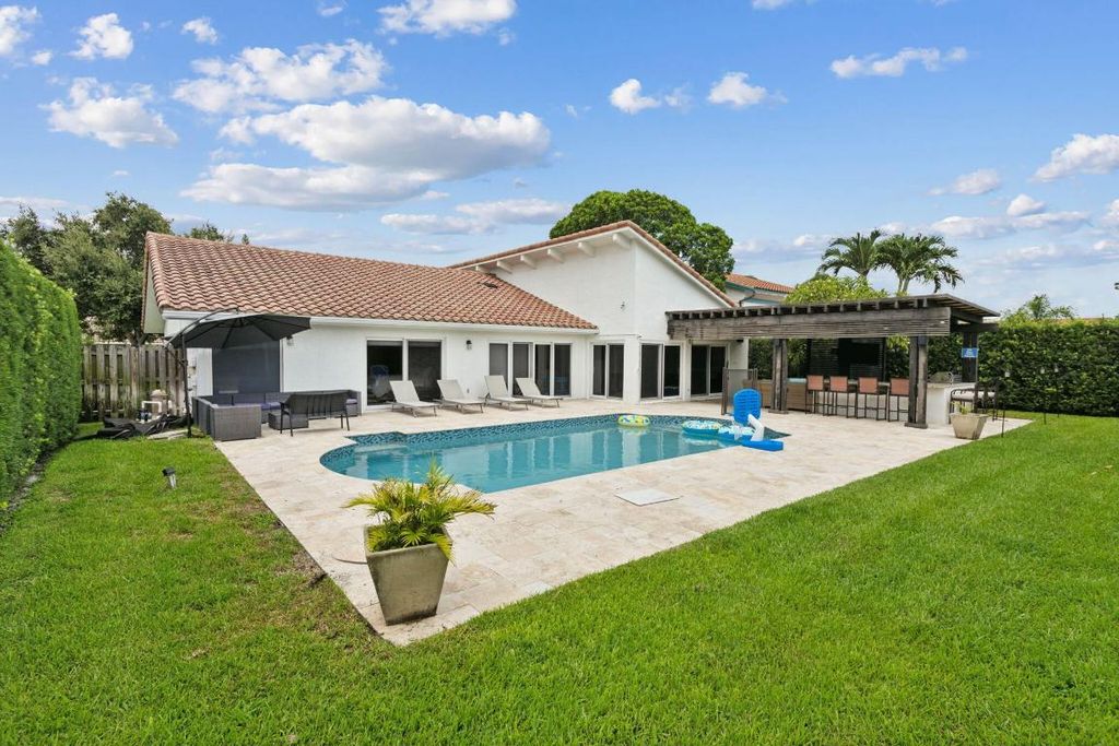 Photo of 1560 SW 19th Street, Boca Raton, FL 33486 (MLS # R11007948)