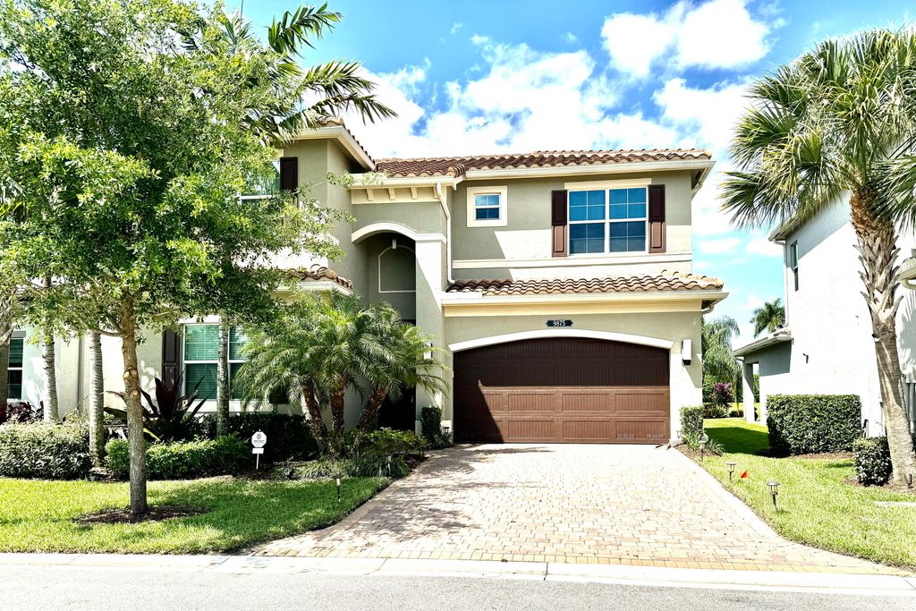 Photo of 9875 Steamboat Springs Circle, Delray Beach, FL 33446 (MLS # R10980046)