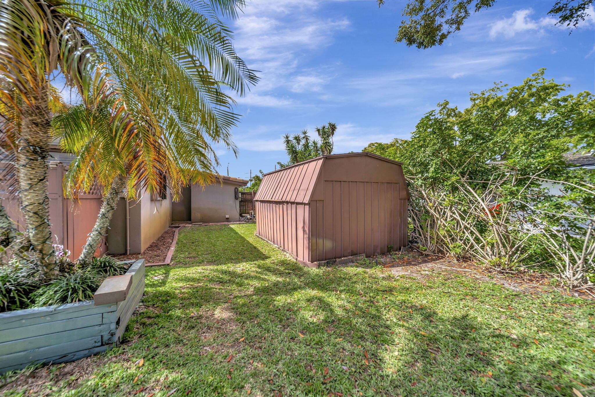 LLOYD ESTATES ADD CORR PLAT - Residential