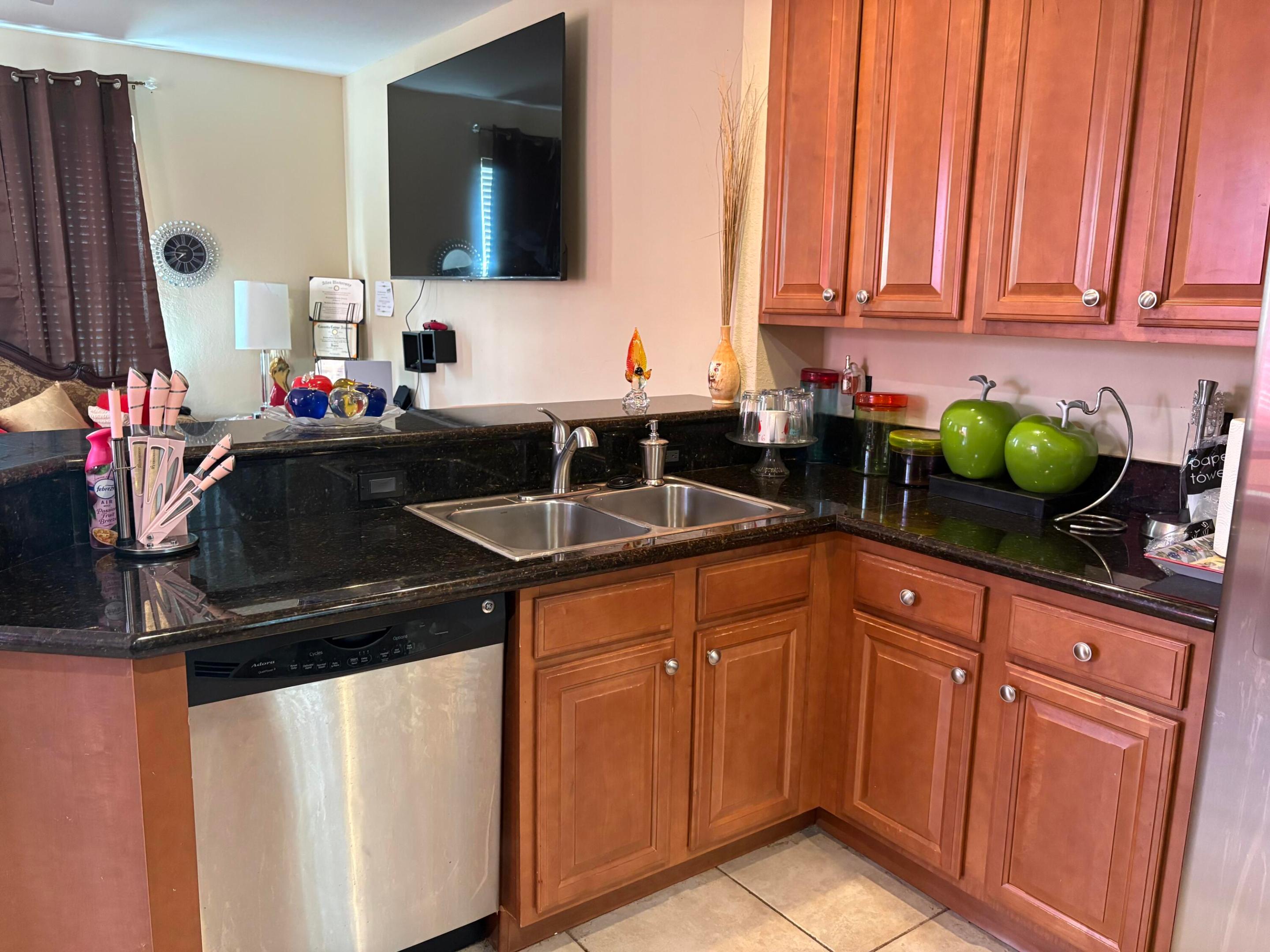 PORTOFINO SHORES PHASE THREE - Residential