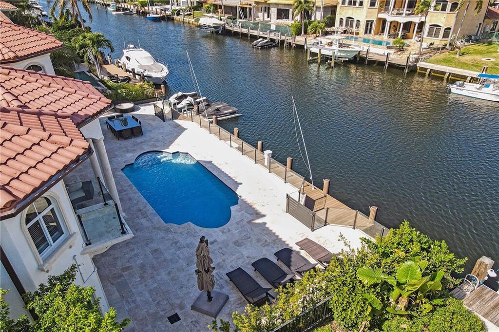 CORAL KEY VILLAS 6TH SEC - Residential