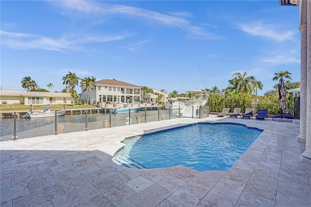 CORAL KEY VILLAS 6TH SEC - Residential