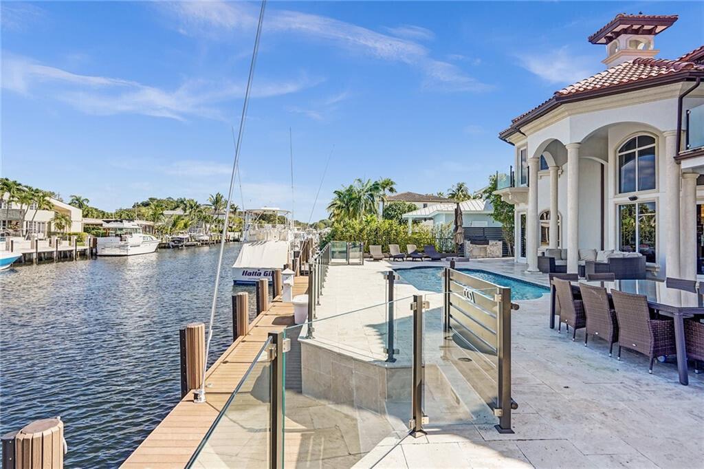 CORAL KEY VILLAS 6TH SEC - Residential