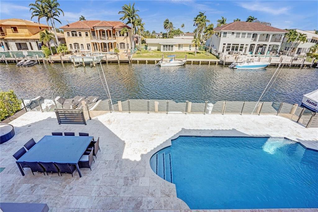 CORAL KEY VILLAS 6TH SEC - Residential