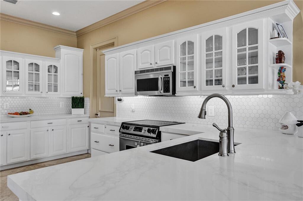 CORAL KEY VILLAS 6TH SEC - Residential