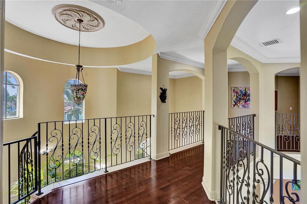 CORAL KEY VILLAS 6TH SEC - Residential