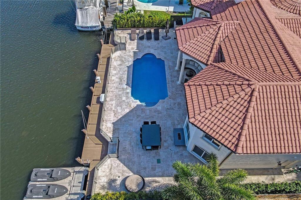 CORAL KEY VILLAS 6TH SEC - Residential