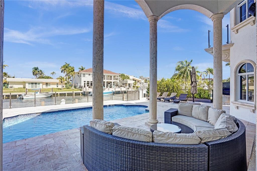 CORAL KEY VILLAS 6TH SEC - Residential