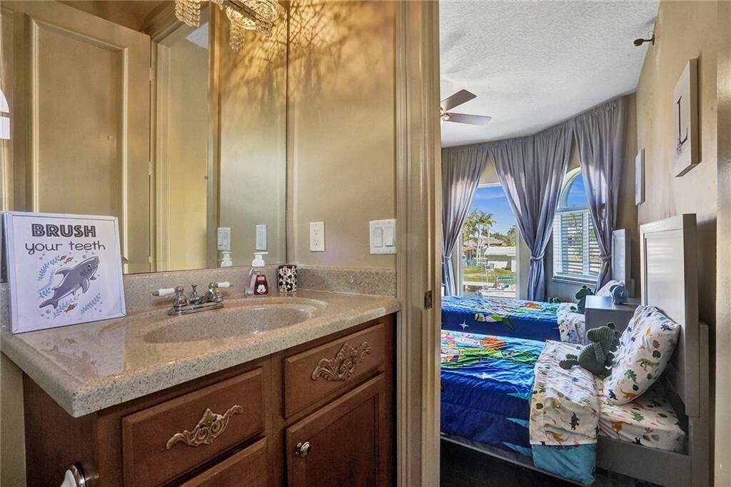 CORAL KEY VILLAS 6TH SEC - Residential