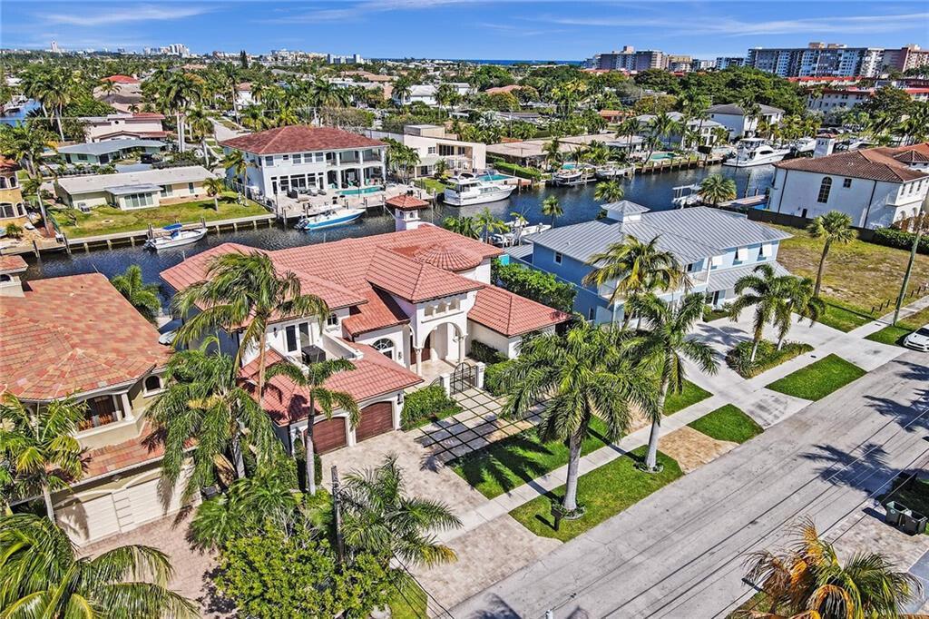 CORAL KEY VILLAS 6TH SEC - Residential