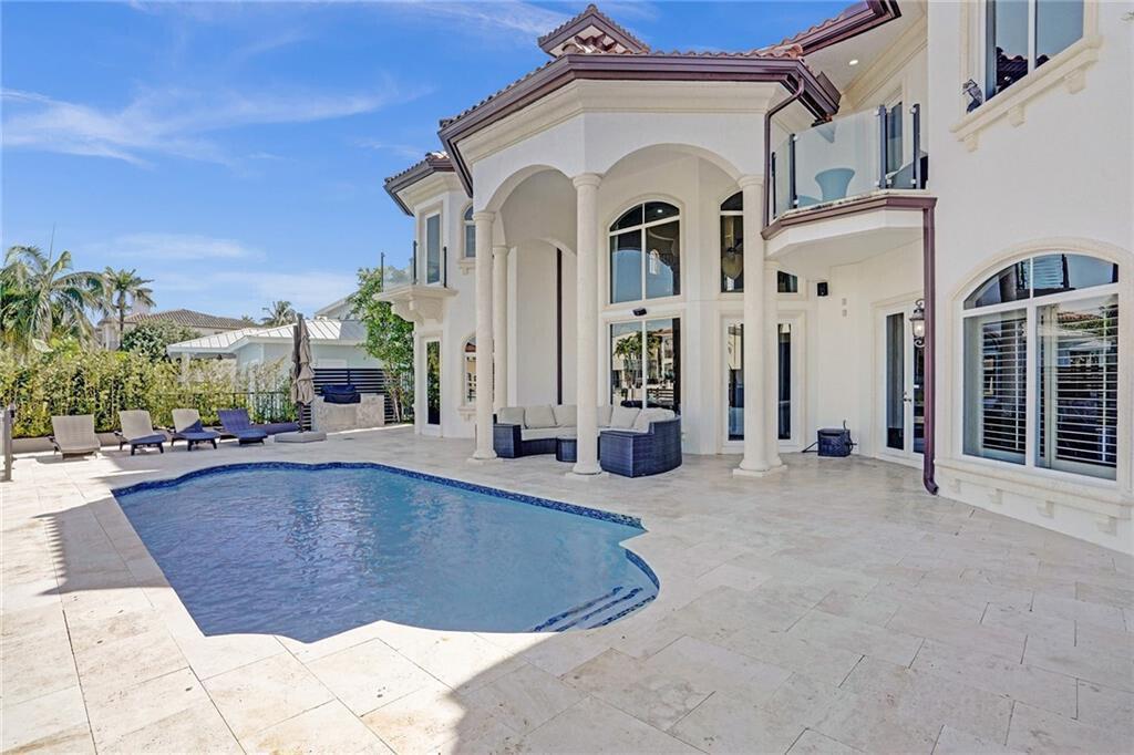 CORAL KEY VILLAS 6TH SEC - Residential