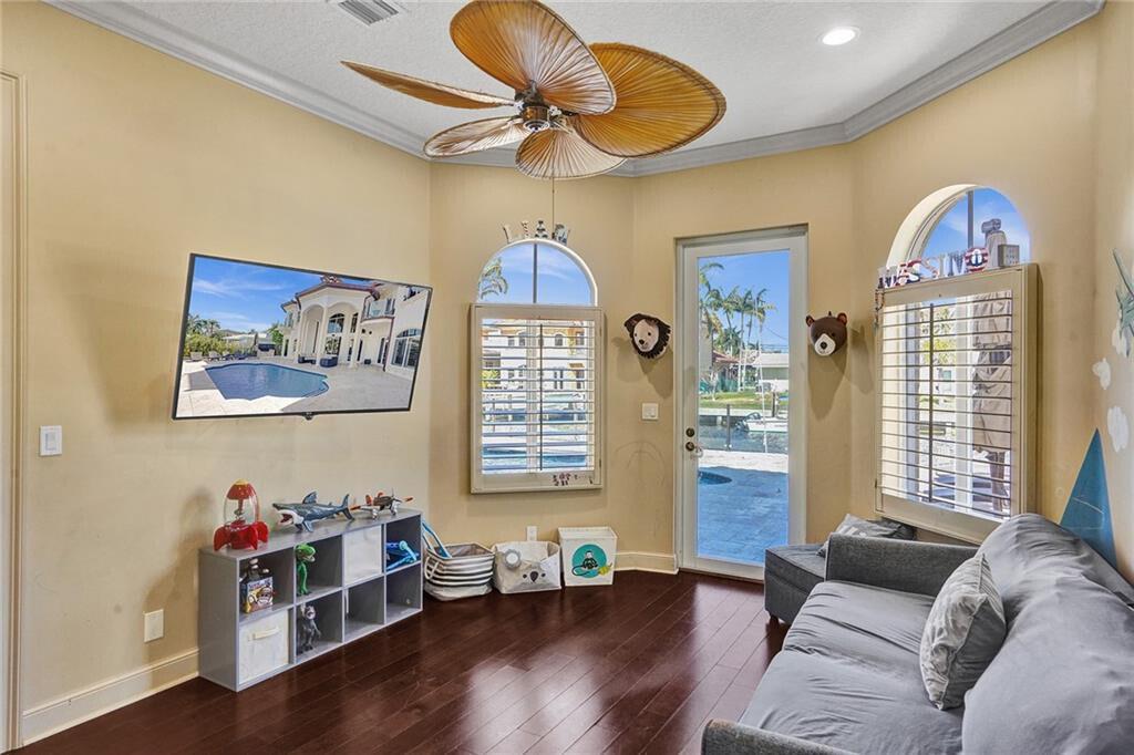 CORAL KEY VILLAS 6TH SEC - Residential