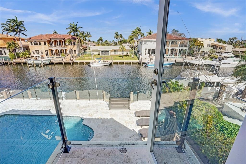 CORAL KEY VILLAS 6TH SEC - Residential