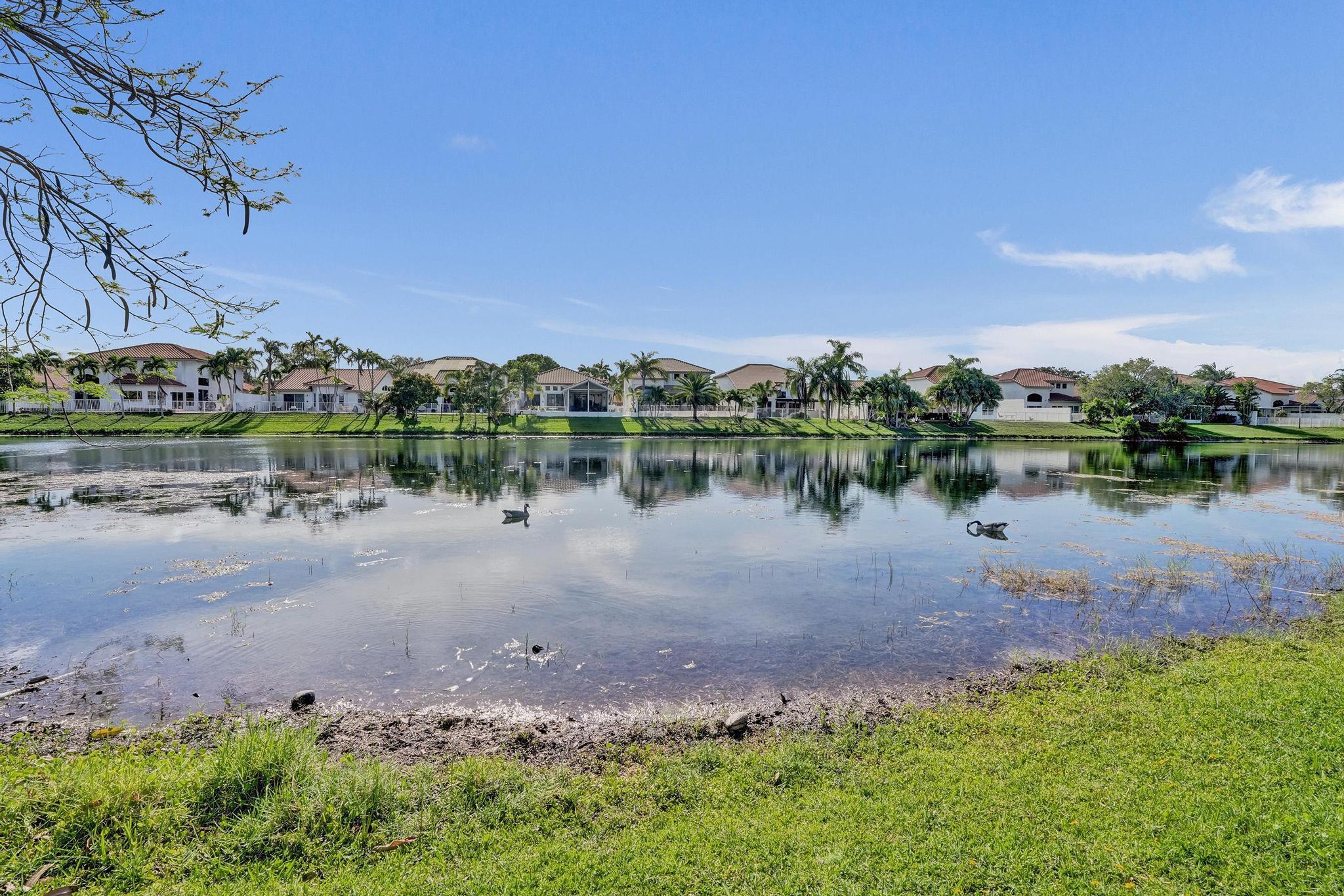 HOLIDAY SPRINGS EAST - Residential