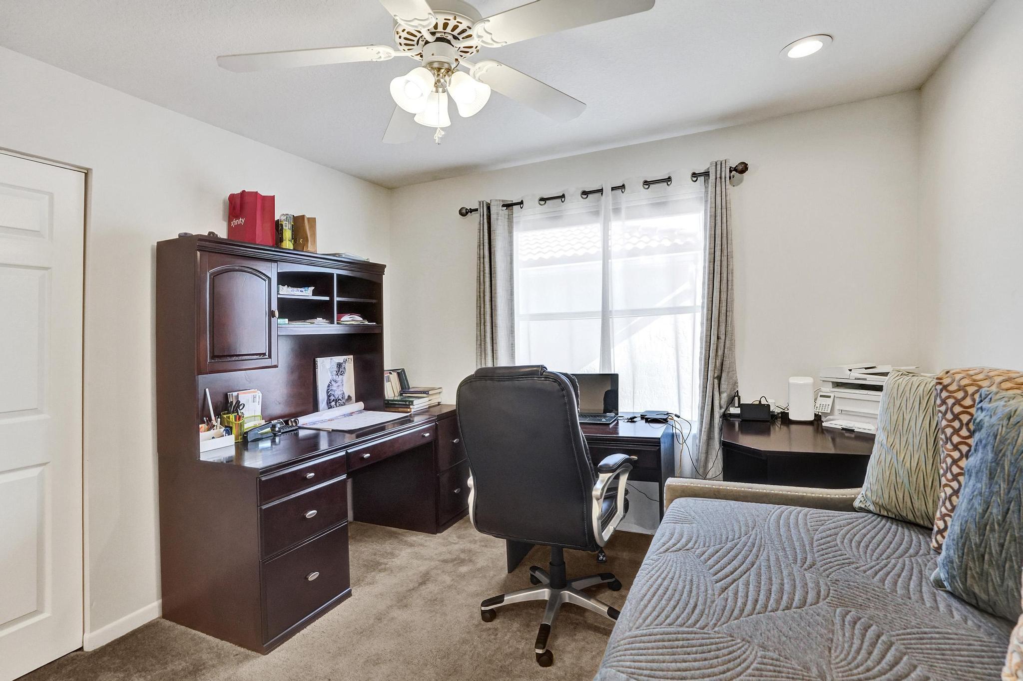 HOLIDAY SPRINGS EAST - Residential