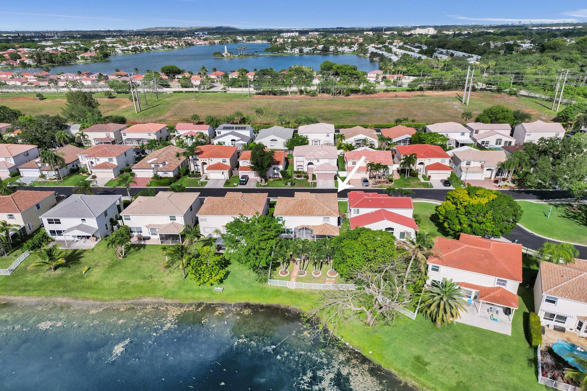 HOLIDAY SPRINGS EAST - Residential
