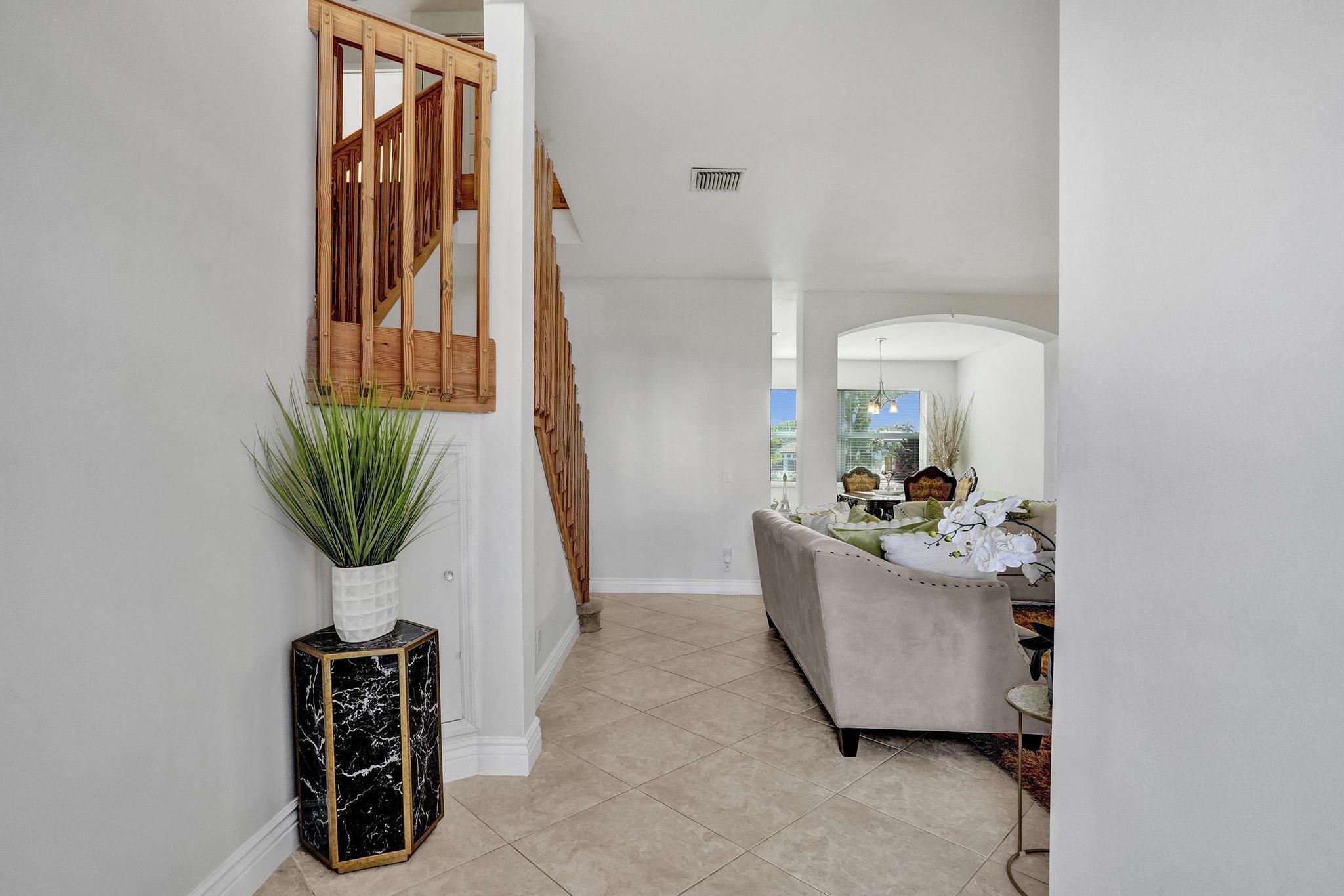 HOLIDAY SPRINGS EAST - Residential