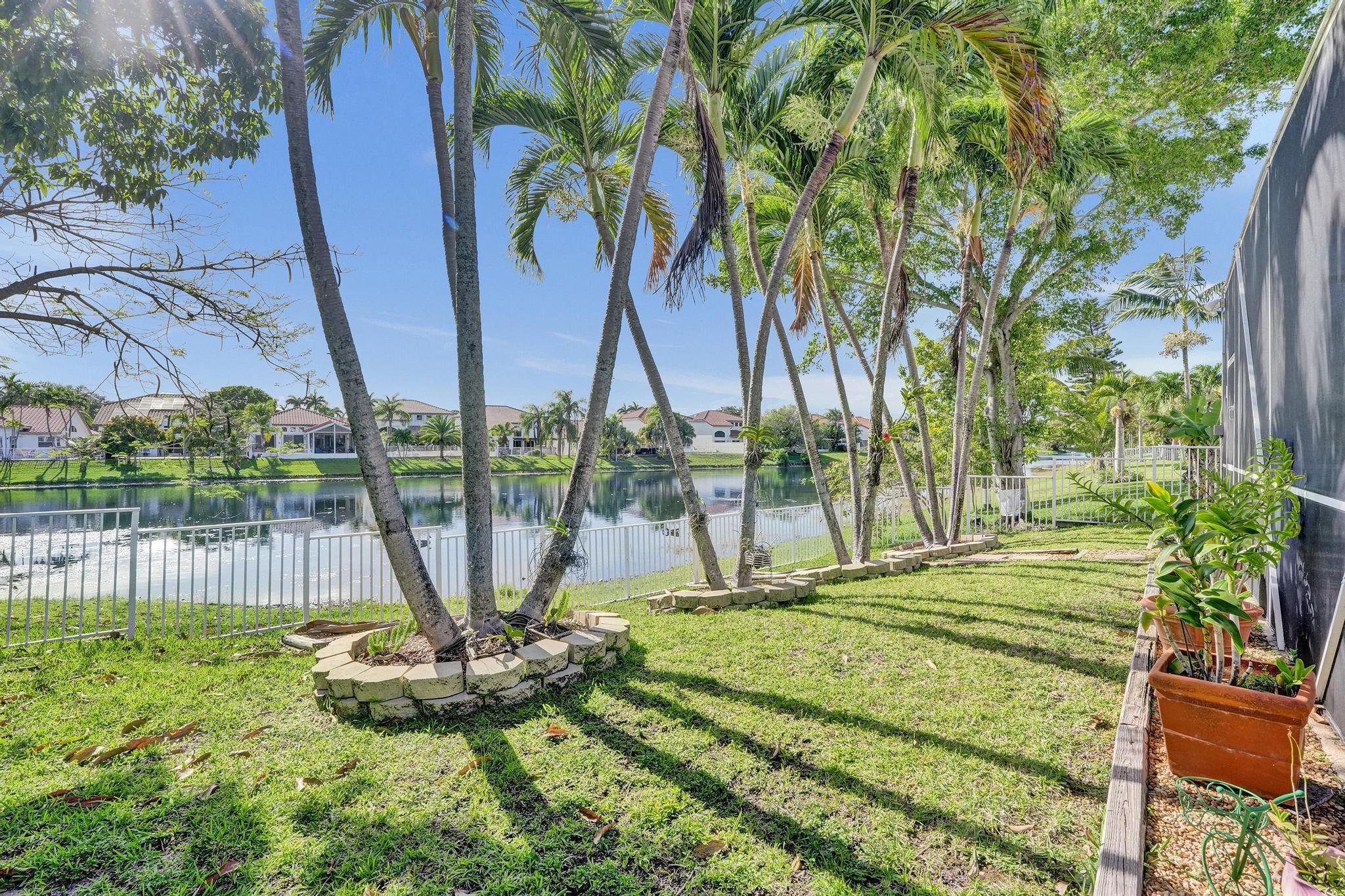 HOLIDAY SPRINGS EAST - Residential